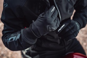 Manusi moto piele Ixon MIG 2 WP MS - barbati, all season, impermeabile, sport, degete tactile, negru/alb - Img 3