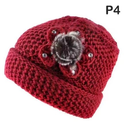 Caciula rosie de dama, partial captusita, cu ornament floare, model 10