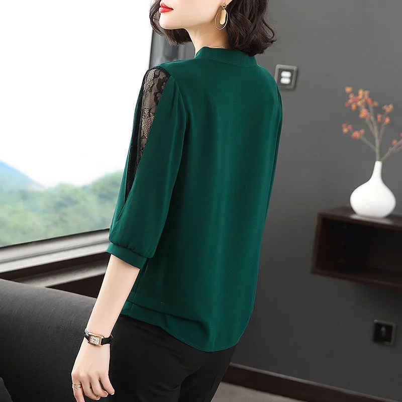 Bluza verde eleganta cu voal brodat inserat, model 137 - 1 | YEO