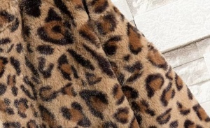 Jacheta animal print, de dama,cu gluga, model 1 - Img 3