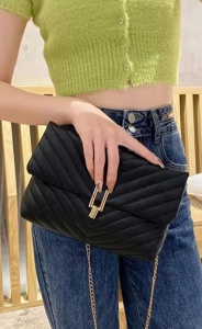 Geanta / poseta neagra, cu lantisor, de dama Nory - Img 3