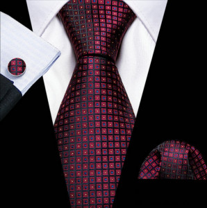 Set cravata rosie + batista + butoni - matase - model 595