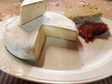 Queijo Vaca normal tradicional cura de 6 semanas - Img 2