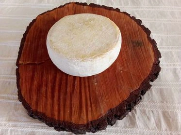 Queijo Vaca normal tradicional cura de 6 semanas - Img 3