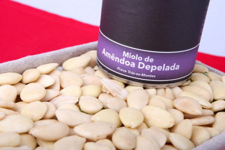 Miolo de amêndoa despelada (Aprox. 250gr)