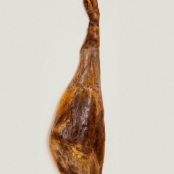 Presunto Inteiro com Osso 1 un = 8 -9 kg (aprox.)