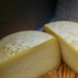 Queijo de Ovelha de Reserva 500g