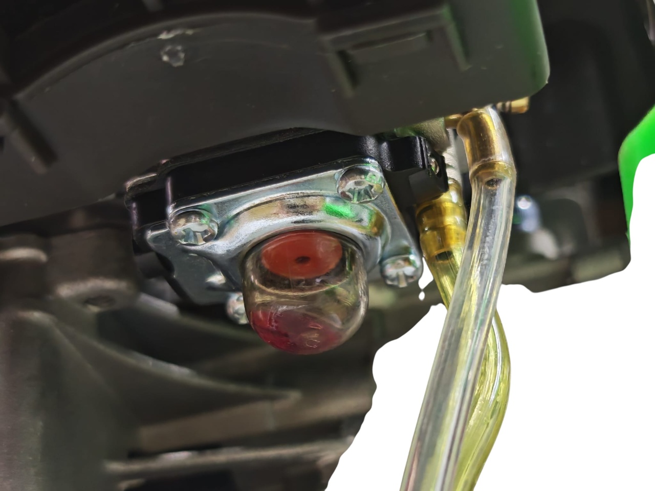 Motocoasa pe benzina 8.3cp, 11.000rpm, 58cc, accesorii incluse Motocoasa pe benzina 8.3cp, 11.000rpm, 58cc, accesorii incluse