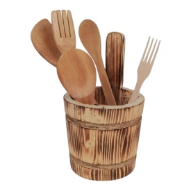 Set ustensile de bucatarie din lemn natural cu suport rustic, esentiale in bucatarie, traditionale