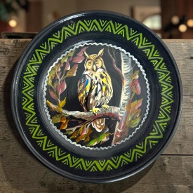 Farfurie decorativa ceramica neagra Marginea - Pictata manual cu bufnita pe creanga, 24 cm - Img 2