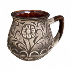 Cana din ceramica decorata manual