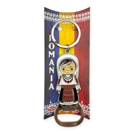 Breloc metal cu desfacător I love România – fată în port tradițional, cadou gata ambalat