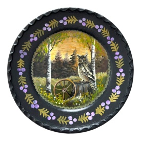 Farfurie Decorativa Ceramica Neagra Marginea - Pictata Manual Bufnita si Peisaj Forestier, 24 cm