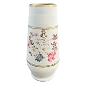 Vaza decorativa din ceramica de Marginea, 30 cm – Alba, decorata cu buchet floral, lucrata manual