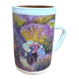 Vaza tip carafa 21 cm, decorata manual cu camp de lavanda, maner practic, decor floral