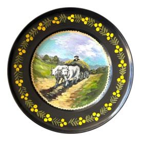 Farfurie decorativă 30 cm pictată manual – sat românesc,car cu boi după Nicolae Grigorescu, ceramică tradițională Marginea