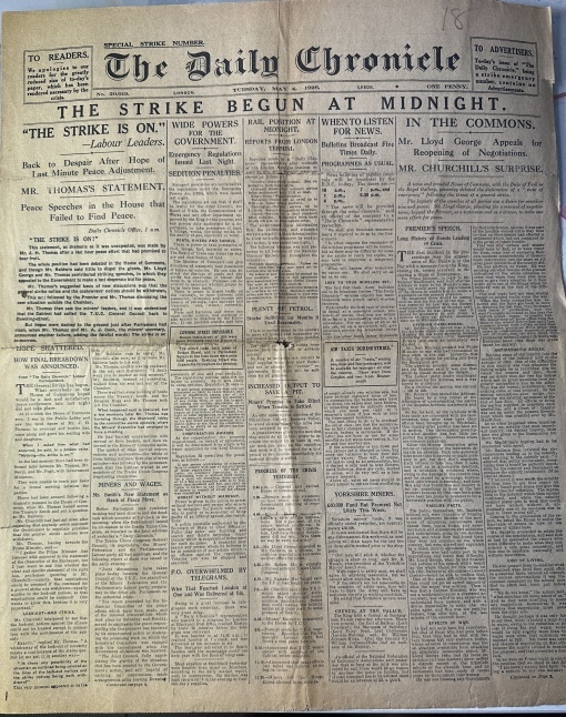 Anglia - The Daily Chronicle – 4 mai 1926 (Special Strike Number) Titlu principal: „The Strike Begun at Midnight” Eveniment relatat: Greva Generală din Marea Britanie (1926)