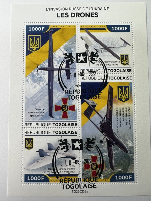 Bloc filatelic – Invazia rusă a Ucrainei: Drone, Togo, 2022, 4 timbre
