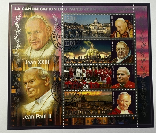 Bloc filatelic – Canonizarea Papei Ioan al XXIII-lea și a Papei Ioan Paul al II-lea, Benin, 2014