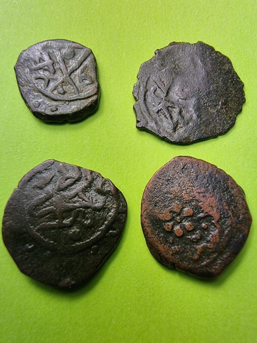 Lot x 4 MONEDE OTOMANE ( 1650-1750 )