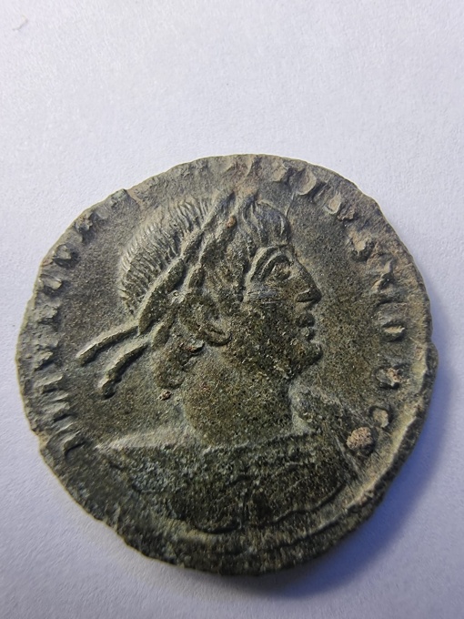Moneda Romana - CONSTANTIUS II ( 337-361 AD )