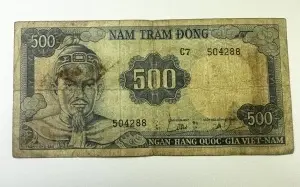 Bancnota - Vietnam de Sud – 500 Đồng (1955-1956 )
