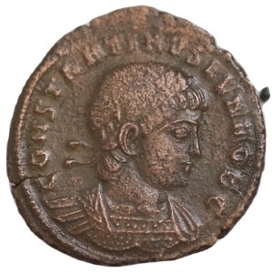 CONSTANTINE II - CAESAR ( 330-335 AD ) - Moneda Antica Romana