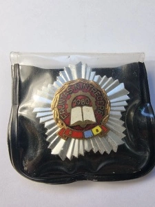 Insignă „Fruntaș în întrecere” – 1980 , RSR - Img 2