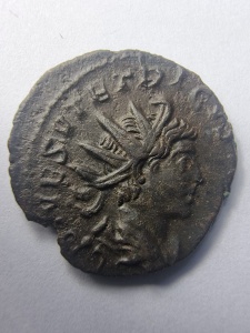 Monedă Romană Autentică - Tetricus II (Gallic Empire, 273–274 d.Hr.) - Img 1