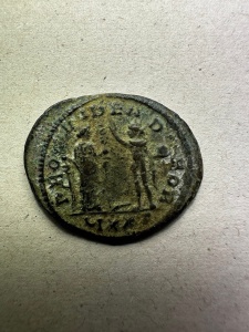 Moneda Romana , ULPIA SEVERINA , 270-275 - Img 2