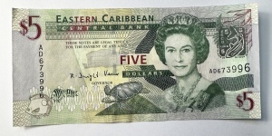Bancnota Dollars Eastern Caribbean Central Bank ( ECCB ) - 5 Dollars - Reginei Elisabeta a II-a