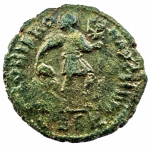 Tablou elegant, dimensiuni 14.8x 19.8 cm, ce conține o monedă autentică din timpul împăratului roman Valens ( 364-378 AD ) prezentată într-un design artistic inspirat din stilul roman antic. - Img 3