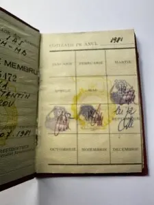 . Carnet de membru al Uniunii Generale a Sindicatelor din România (UGSR) - Img 2