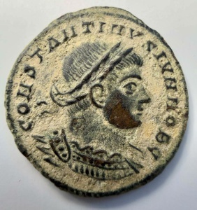 Moneda Antica Romana - CONSTANTINE II - CAESAR ( 334-335 AD ) - Img 1