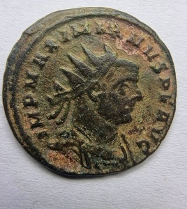 Moneda Romana , MAXIMIAN , 286-305 - Img 1