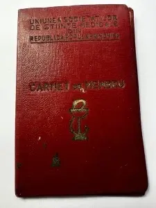 Carnet de membru al Uniunii Societăților de Științe Medicale din Republica Populară Romînă (RPR).