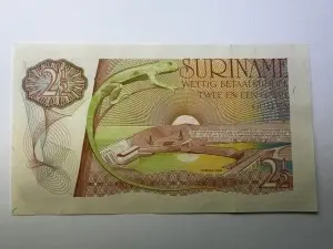 Suriname - 2½ Gulden 1985 - Img 2