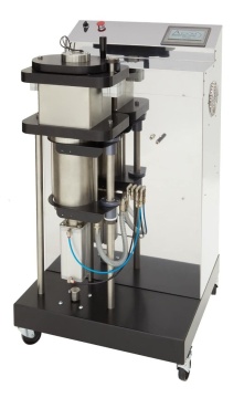 MASINA CU VACUUM PENTRU TURNARE PRIN INDUCTIE 0.5 KG
