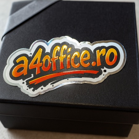 Etichete adezive personalizate Metalizata 7x7cm decupat pe argintiu sau auriu - Img 2