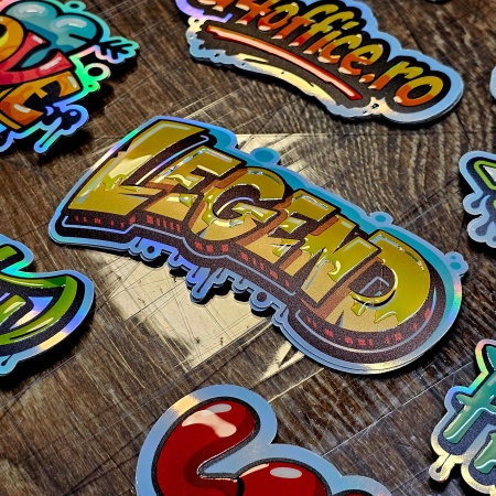 Etichete adezive personalizate 3D 10x10cm decupat pe autocolant holografic - Img 2