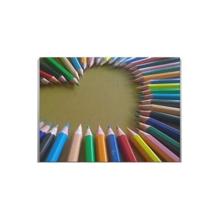Tablou Canvas Inima Din Creioane Colorate - Img 2
