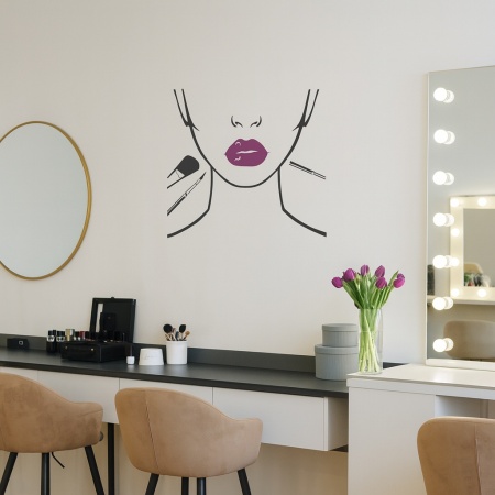 Make up (face and brushes)
