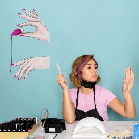 Hand pouring nail paint - Img 4