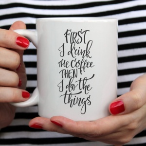 Cana cu Mesaj First I Drink Coffee - Img 2