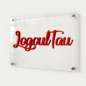 Sigla din plexiglass decupata pe contur pe baza de plexi transparent 20x30cm