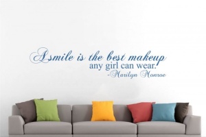 Sticker De Perete A Smile Is The Best Makeup - Img 3