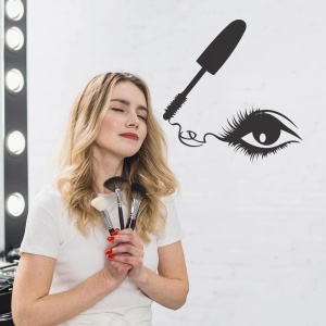 Mascara line