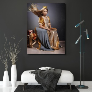 Portret Personalizat Cu Poza Ta - Golden Queen - Img 2