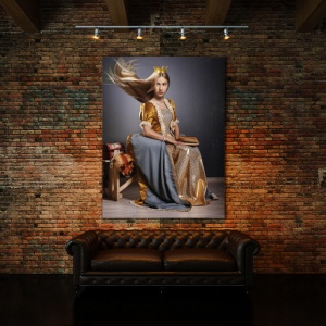 Portret Personalizat Cu Poza Ta - Golden Queen - Img 3