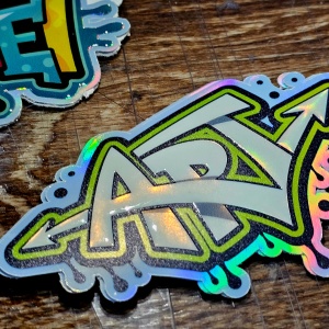 Etichete adezive personalizate 3D 10x10cm decupat pe autocolant holografic - Img 6